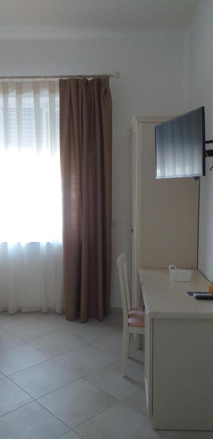 Afrodite Hotel สกาเลอา ภายนอก รูปภาพ
