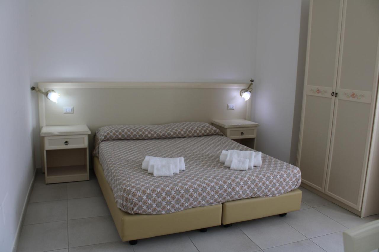 Afrodite Hotel สกาเลอา ภายนอก รูปภาพ