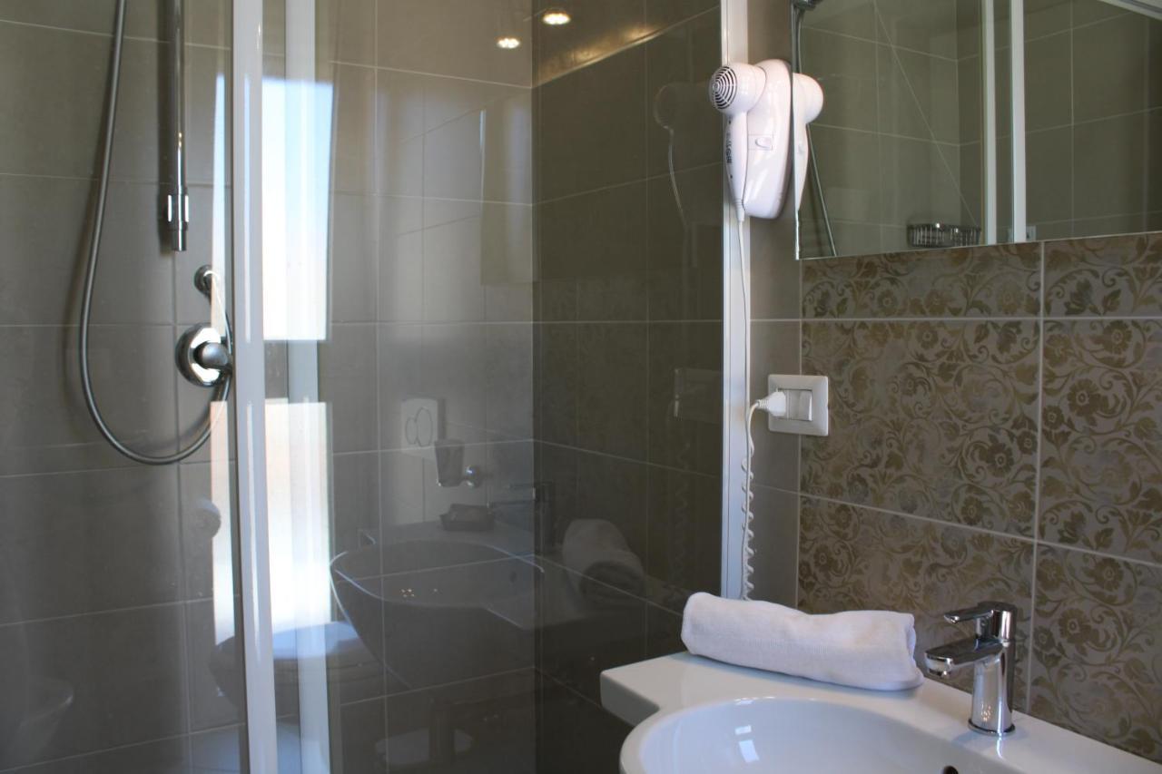 Afrodite Hotel สกาเลอา ภายนอก รูปภาพ