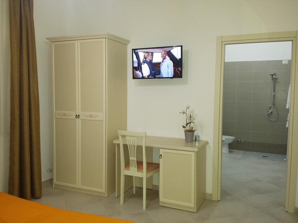 Afrodite Hotel สกาเลอา ภายนอก รูปภาพ