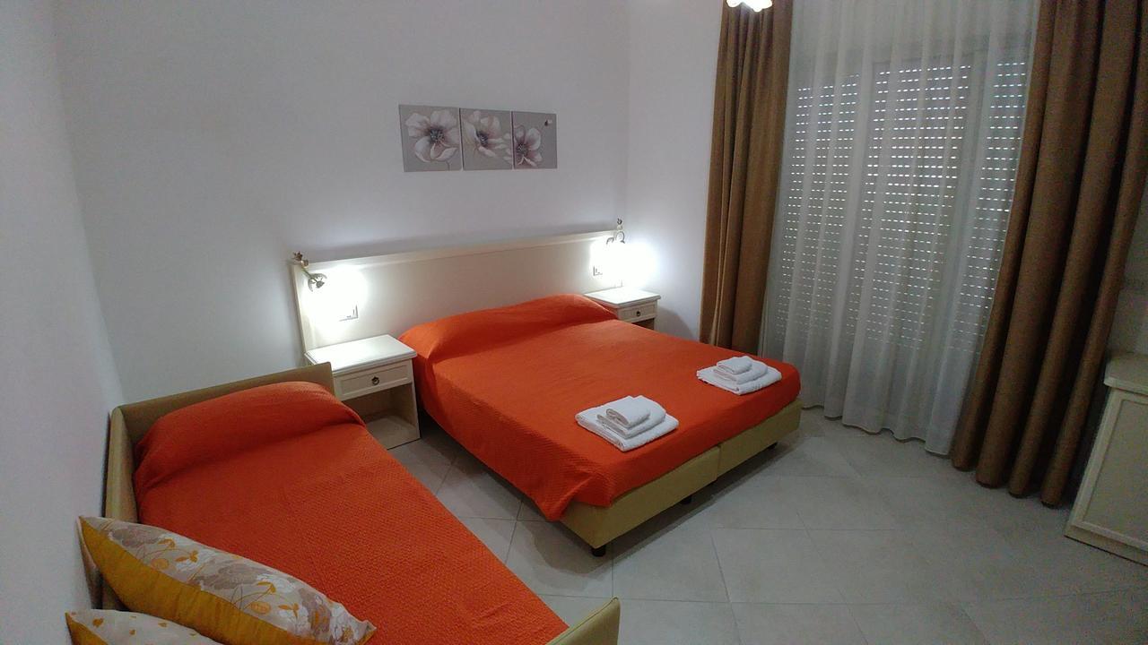 Afrodite Hotel สกาเลอา ภายนอก รูปภาพ