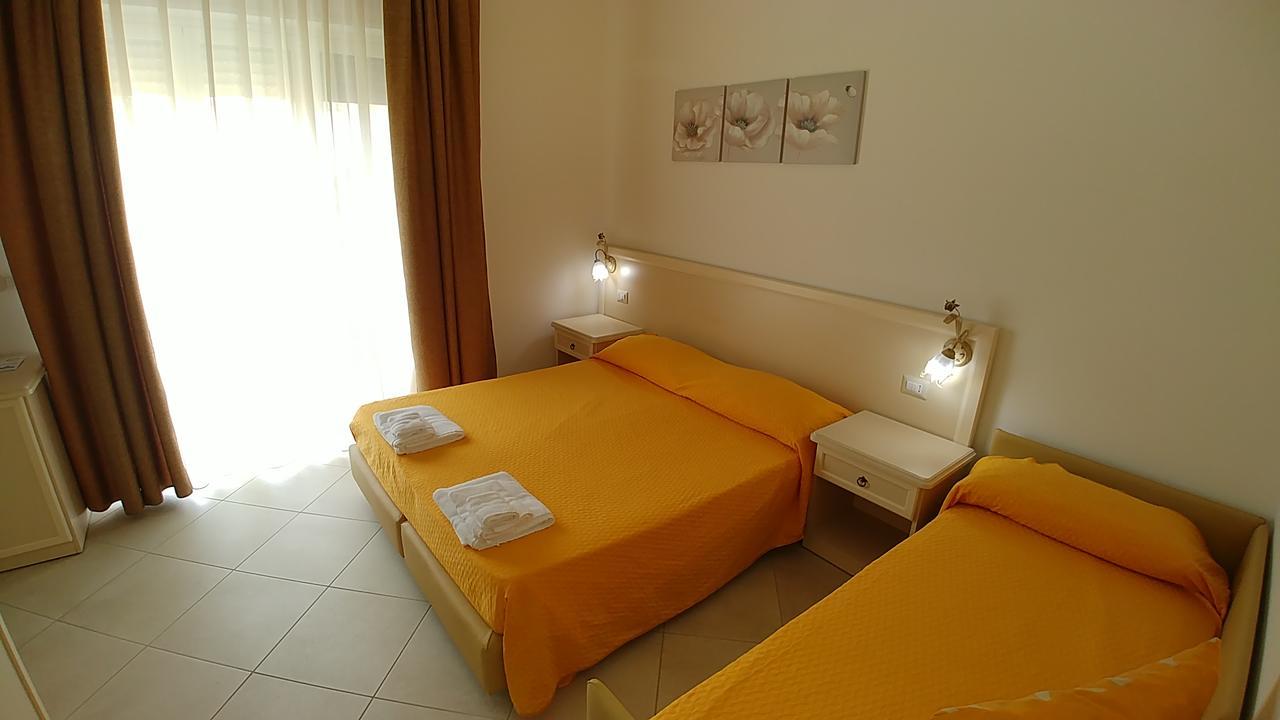 Afrodite Hotel สกาเลอา ภายนอก รูปภาพ